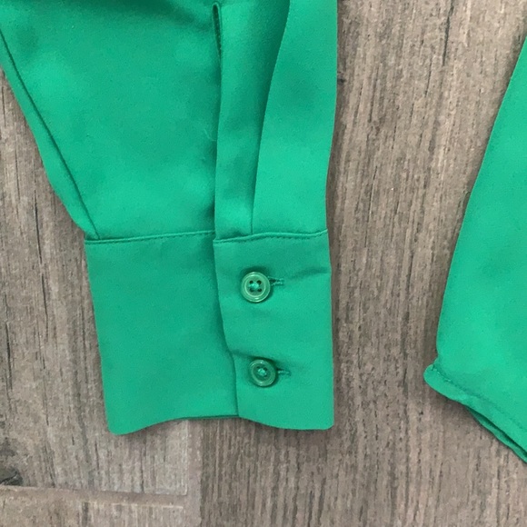 Who what wear green button front shirt - Picture 4 of 5